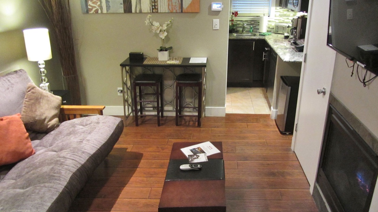 Photo of Livingroom in Lakeside Park