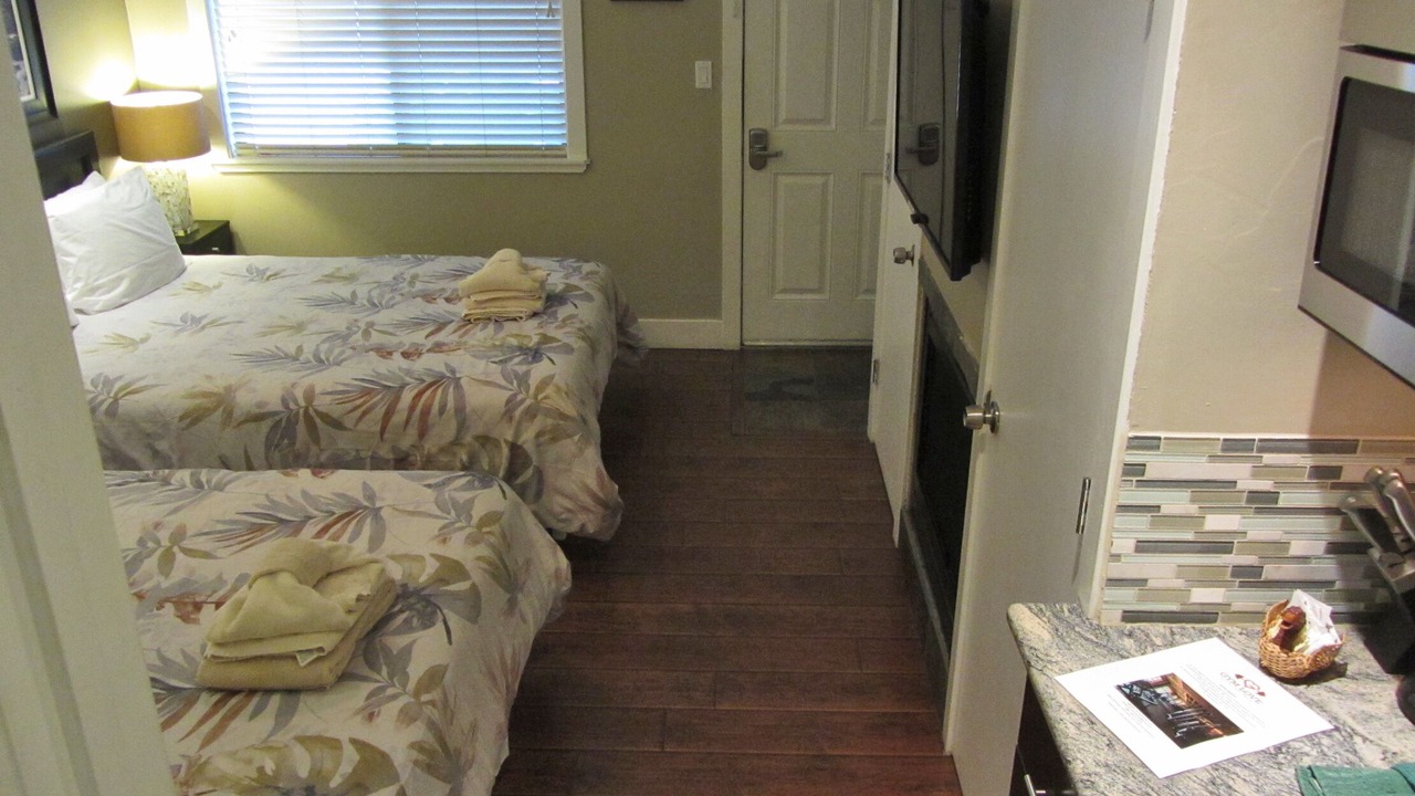 Photo of Bedroom in Lakeside Park