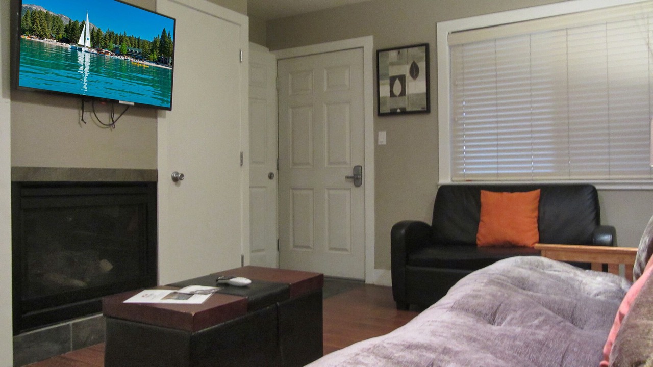 Photo of Livingroom in Lakeside Park