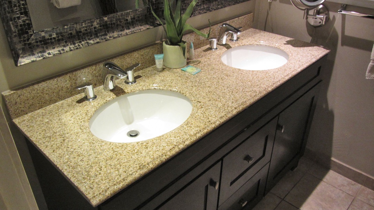 Photo of Bathroom in Lakeside Park