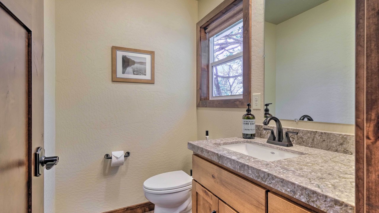 Photo of Bathroom in Mi-Wuk Village