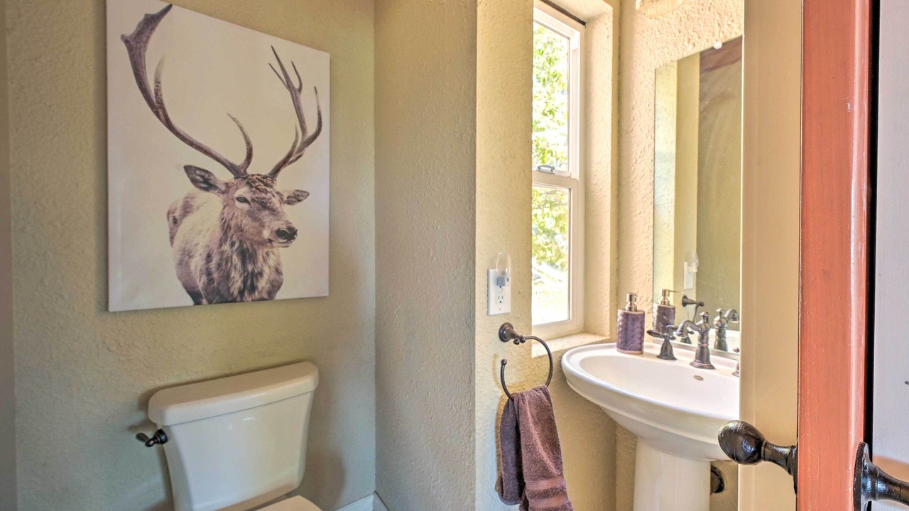 Photo of Bathroom in Auberry