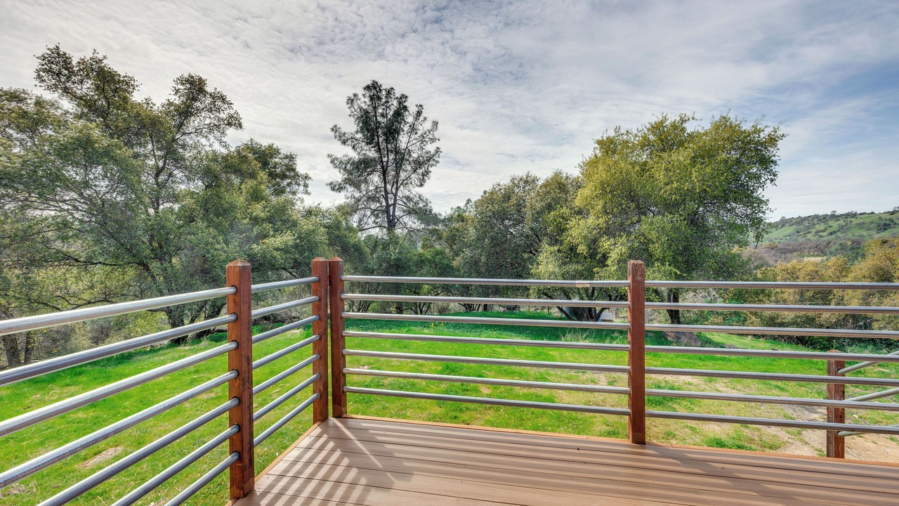 Photo of Outdoor in Auberry