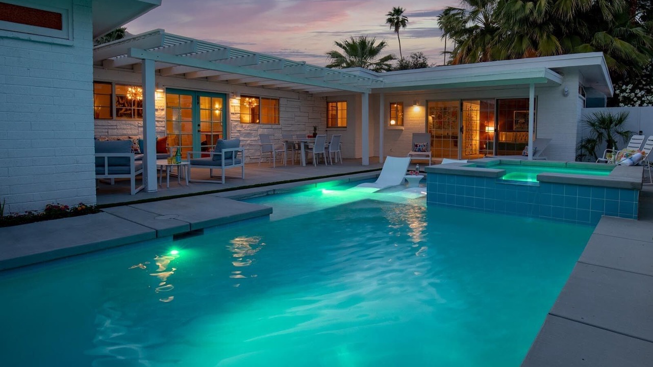 Photo of Outdoor in Warm Sands