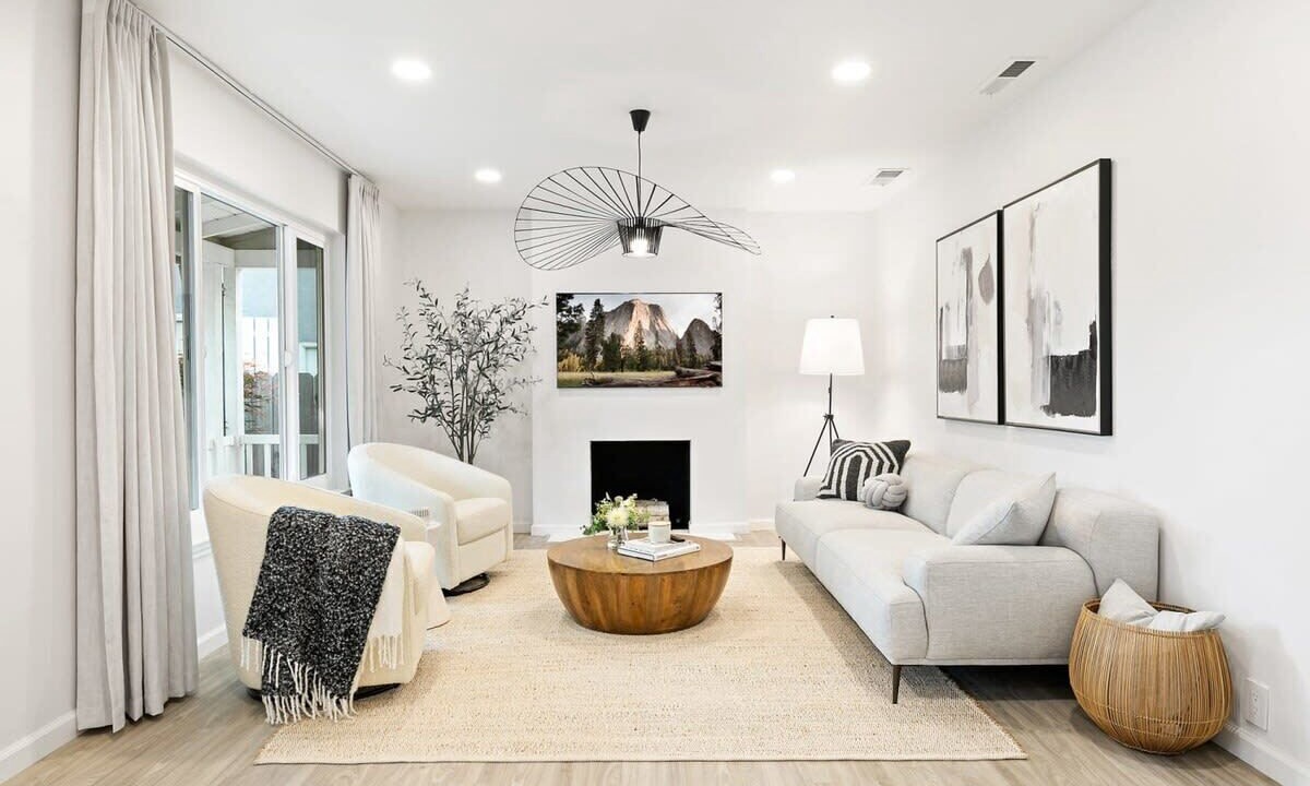 Photo of Livingroom in San Jose