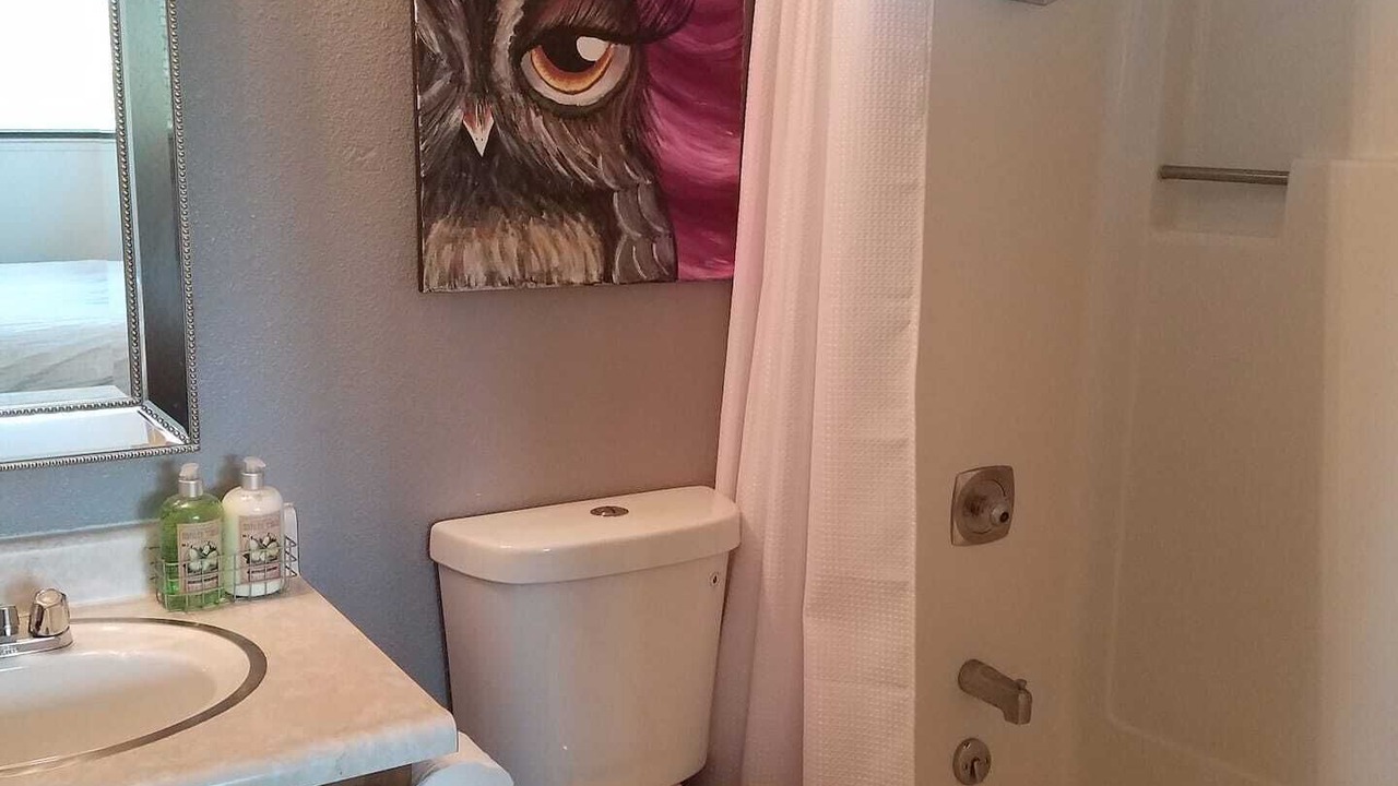 Photo of Bathroom in Groveland