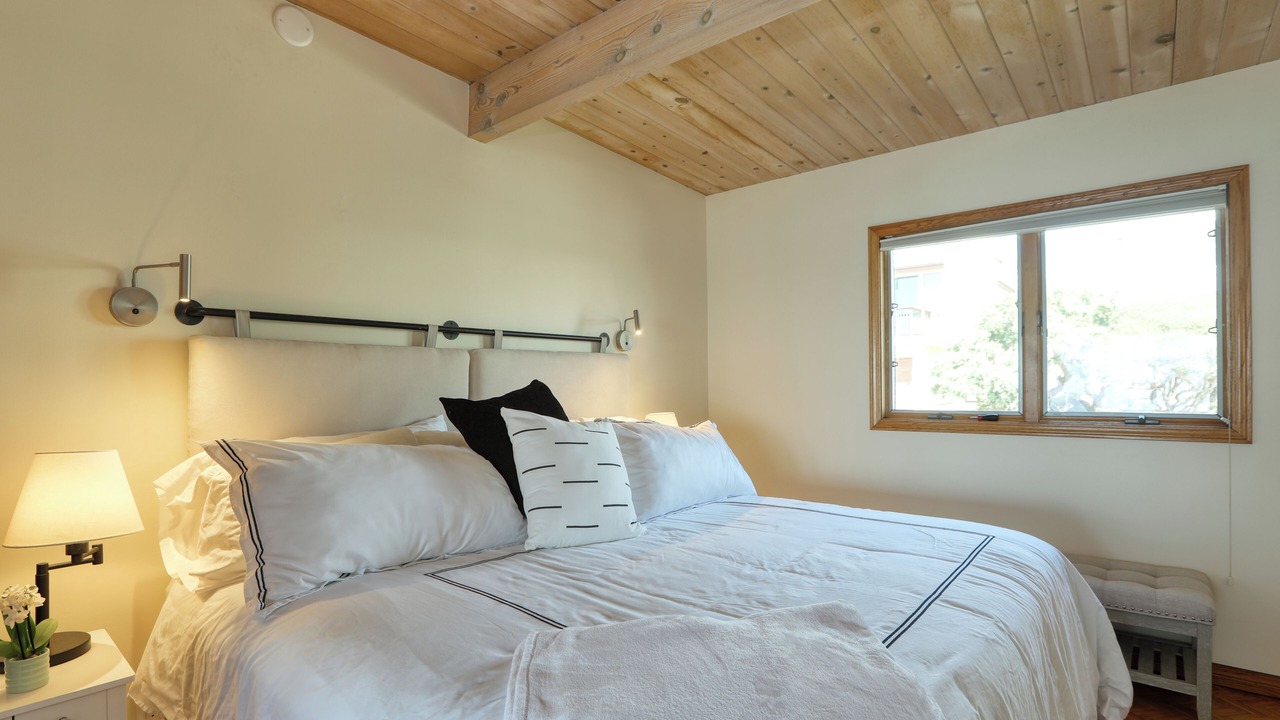 Photo of Bedroom in Marine Terrace