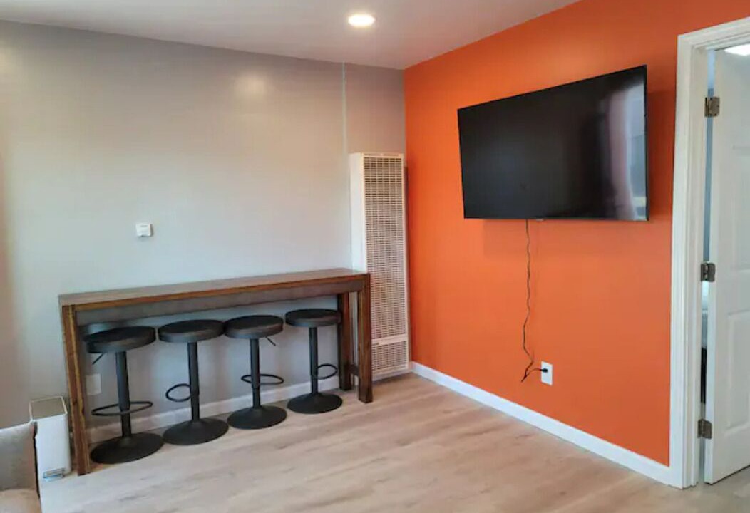 Photo of Bedroom in Cherryland