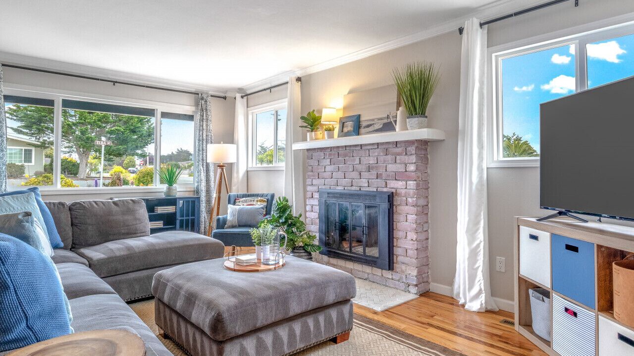 Photo of Livingroom in Marina