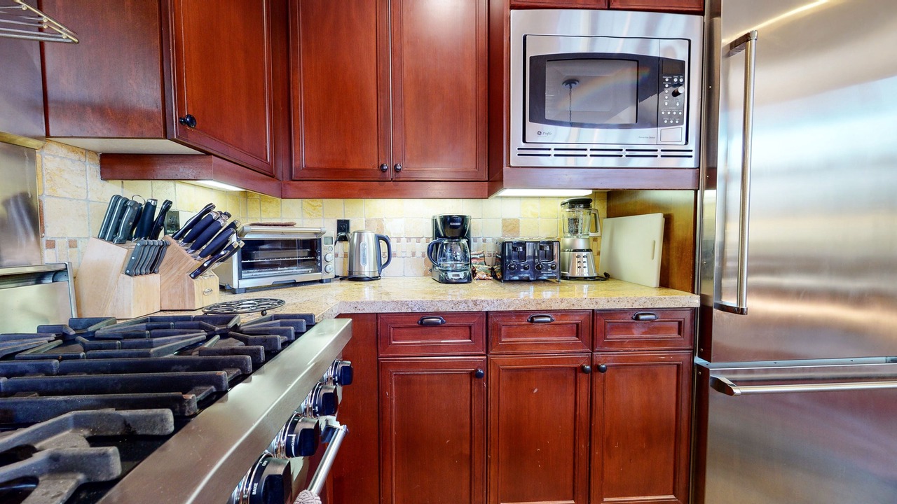 Photo of Kitchen in Mammoth Lakes