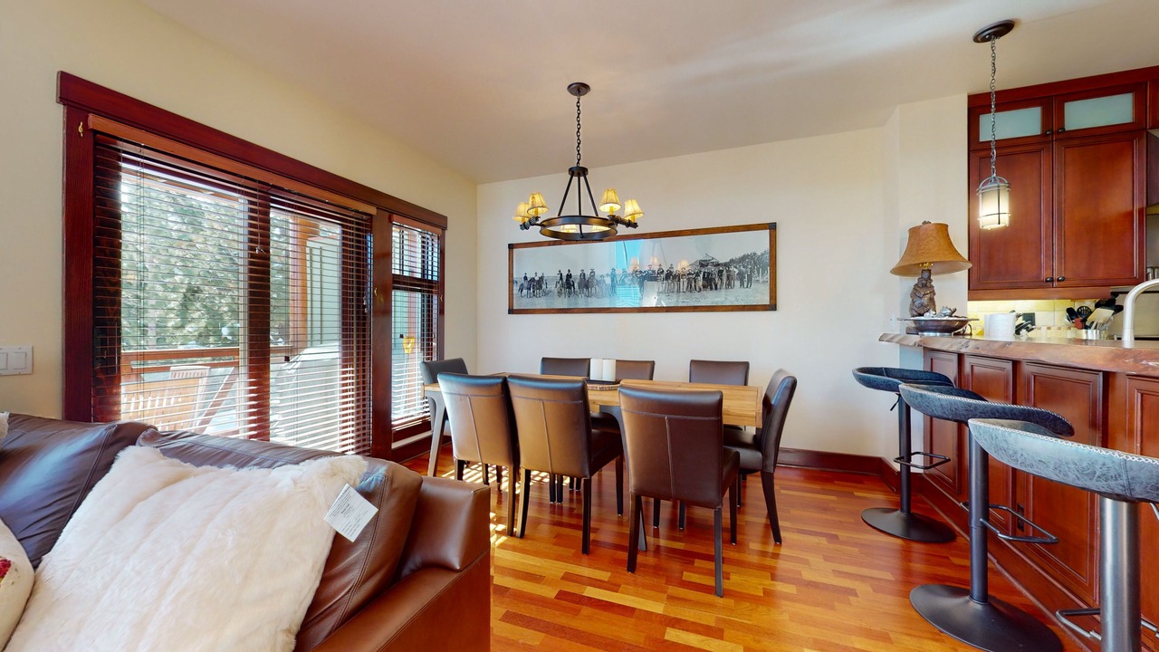 Photo of Bedroom in Mammoth Lakes