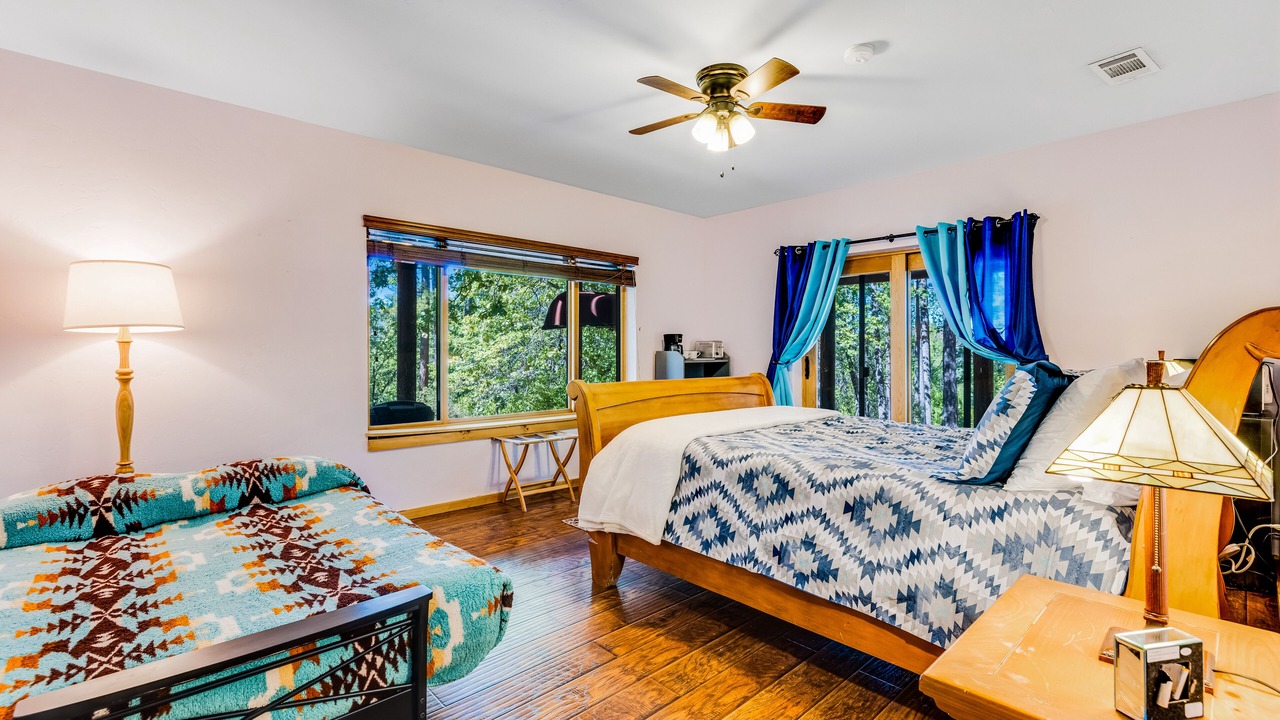 Photo of Bedroom in Groveland