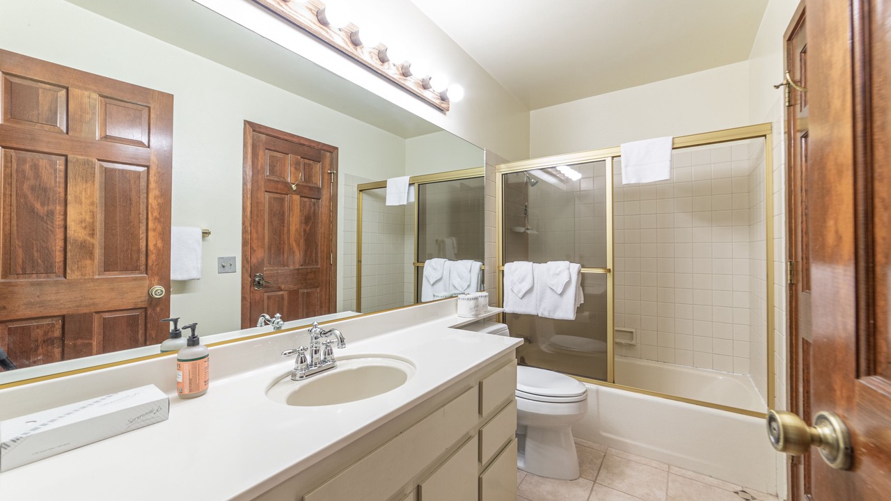 Photo of Bathroom in Mammoth Lakes