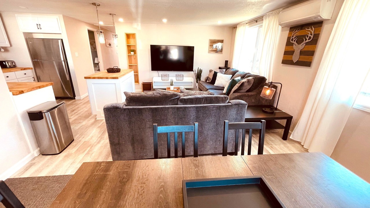 Photo of Livingroom in Redding