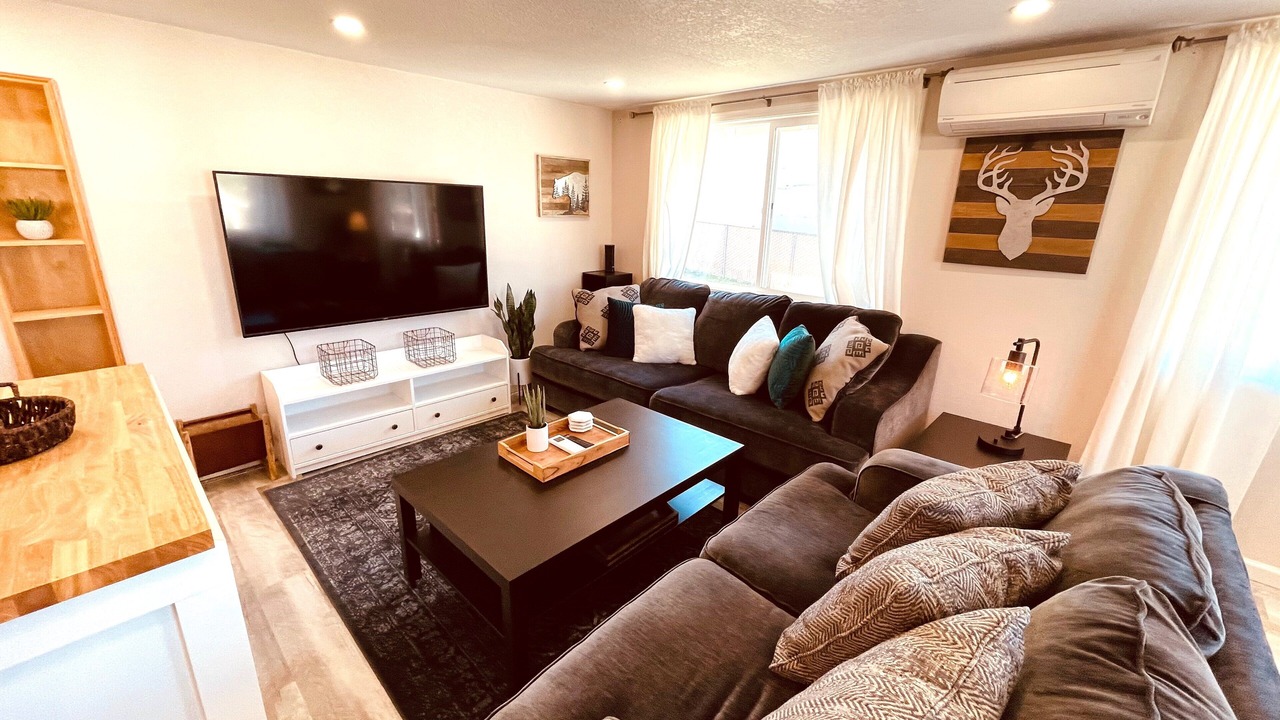 Photo of Livingroom in Redding