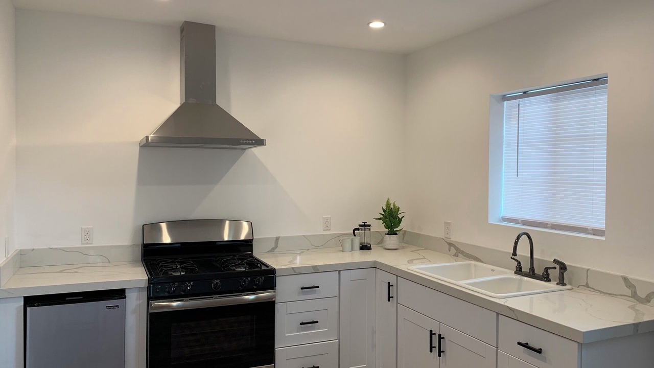 Photo of Kitchen in Valley Glen