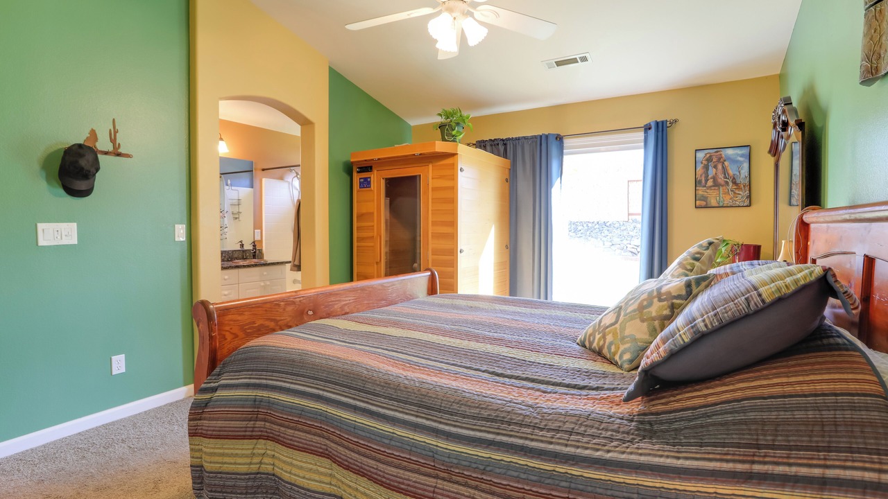 Photo of Bedroom in Sparks