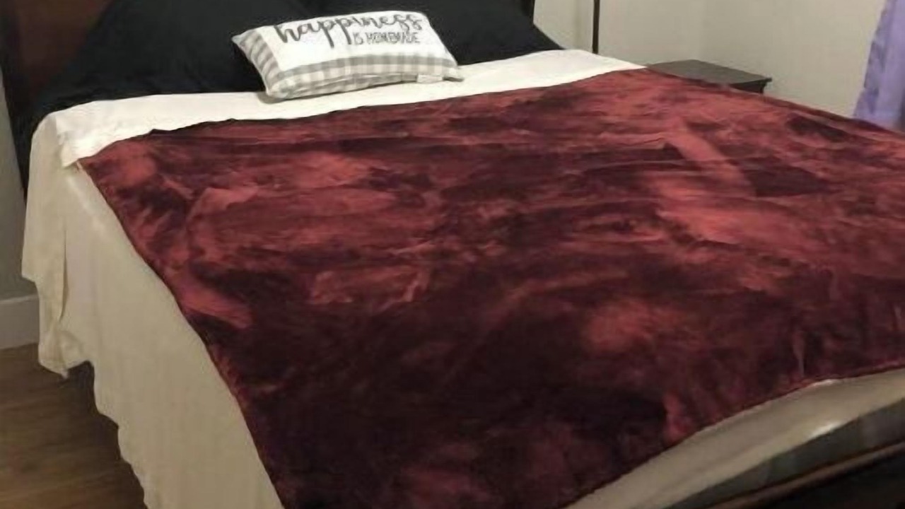 Photo of Bedroom in Valley Oak