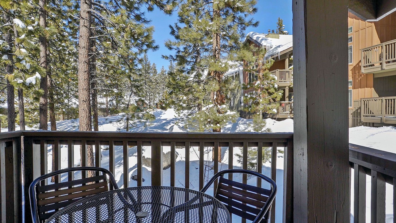 Photo of Outdoor in Round Hill Village