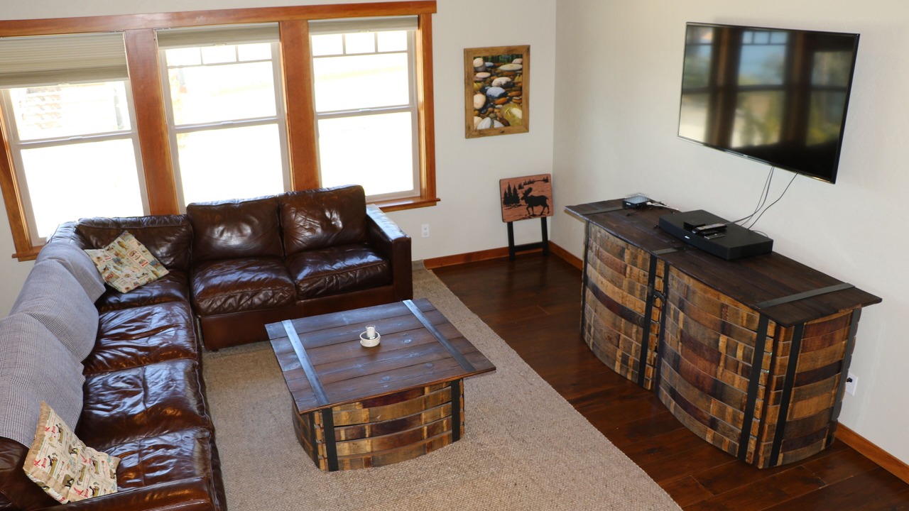 Photo of Livingroom in Bass Lake