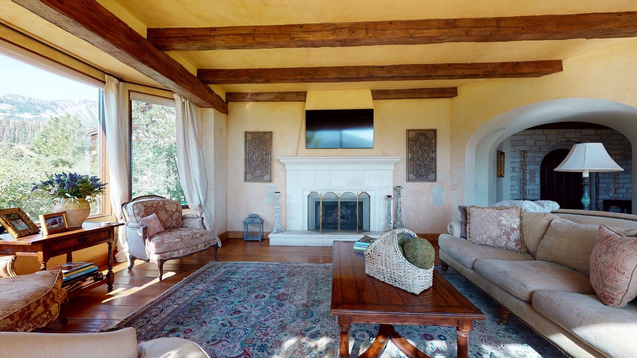 Photo of Bedroom in Mammoth Lakes