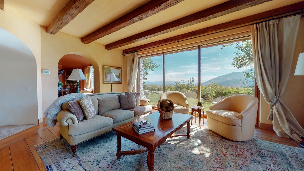 Photo of Bedroom in Mammoth Lakes
