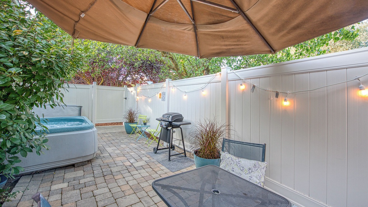 Photo of Patio Balcony in Yosemite Lakes