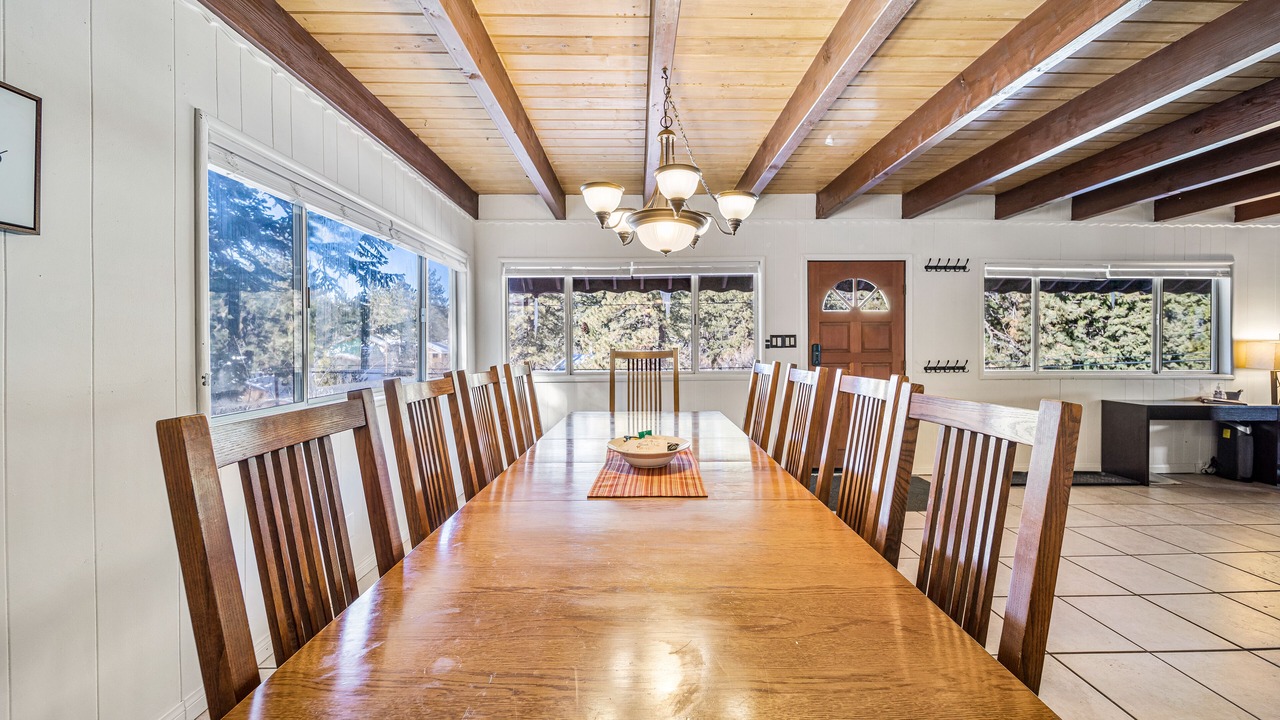 Photo of Livingroom in Green Valley Lake