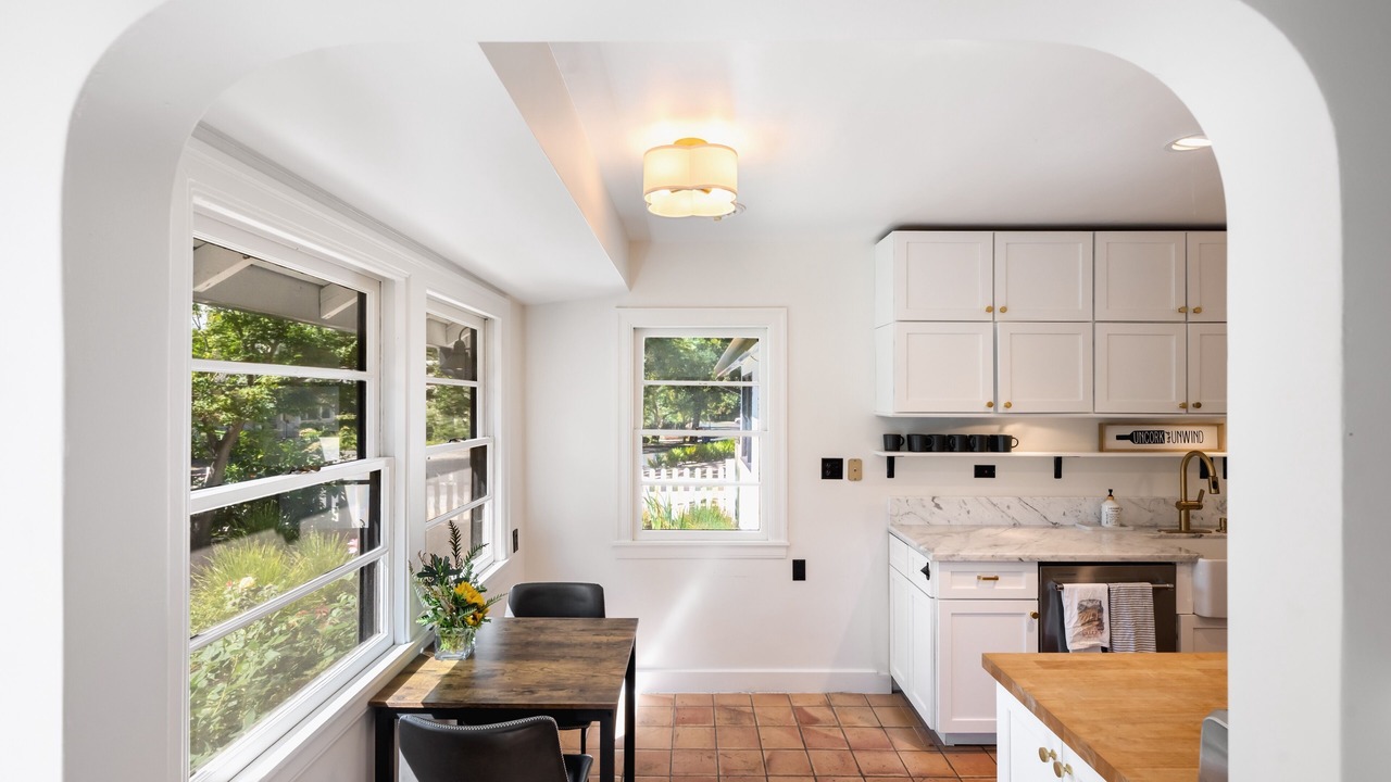 Photo of Kitchen in St. Helena