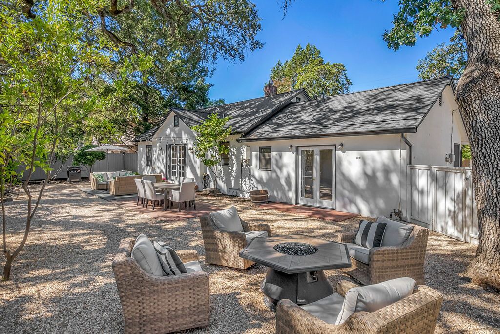 Photo of Outdoor in St. Helena