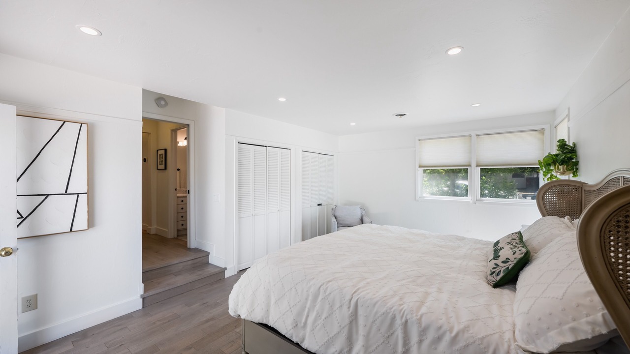 Photo of Bedroom in St. Helena