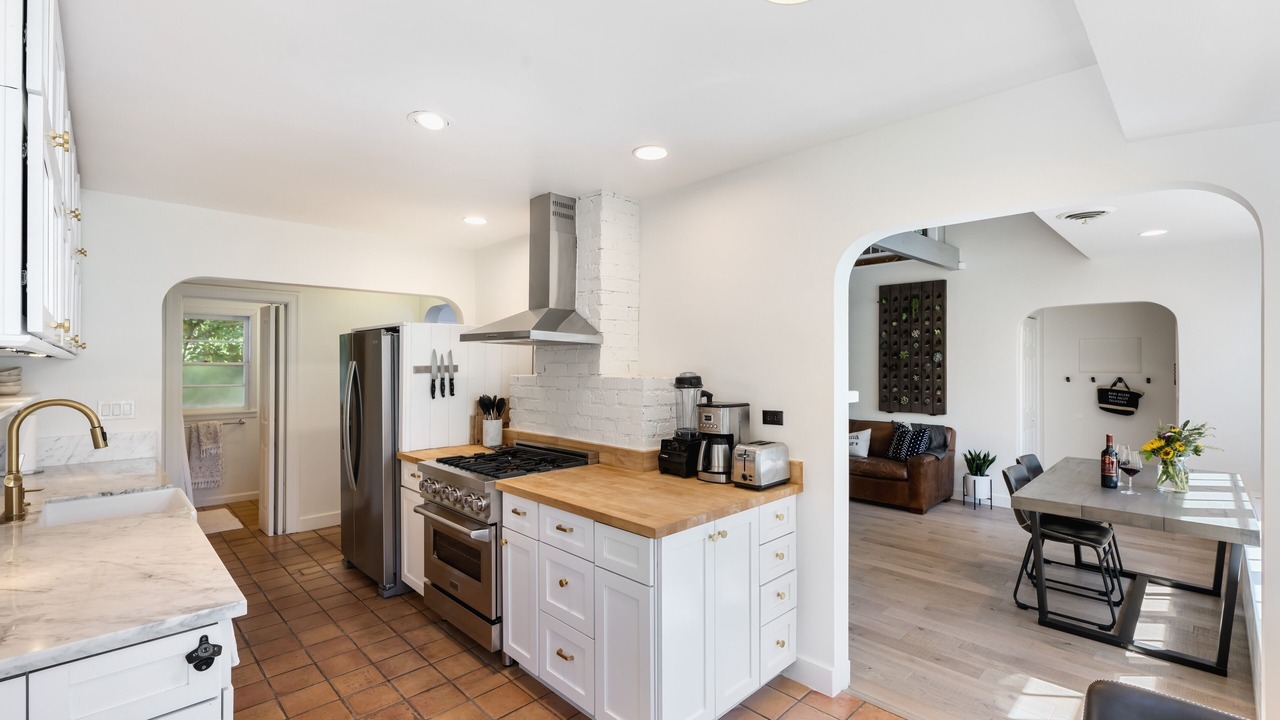 Photo of Kitchen in St. Helena