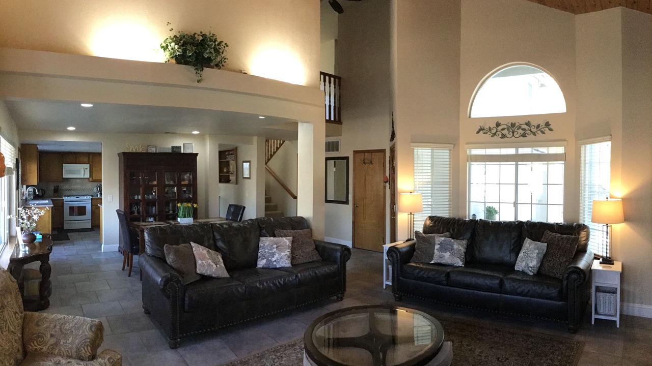 Photo of Livingroom in Three Rivers