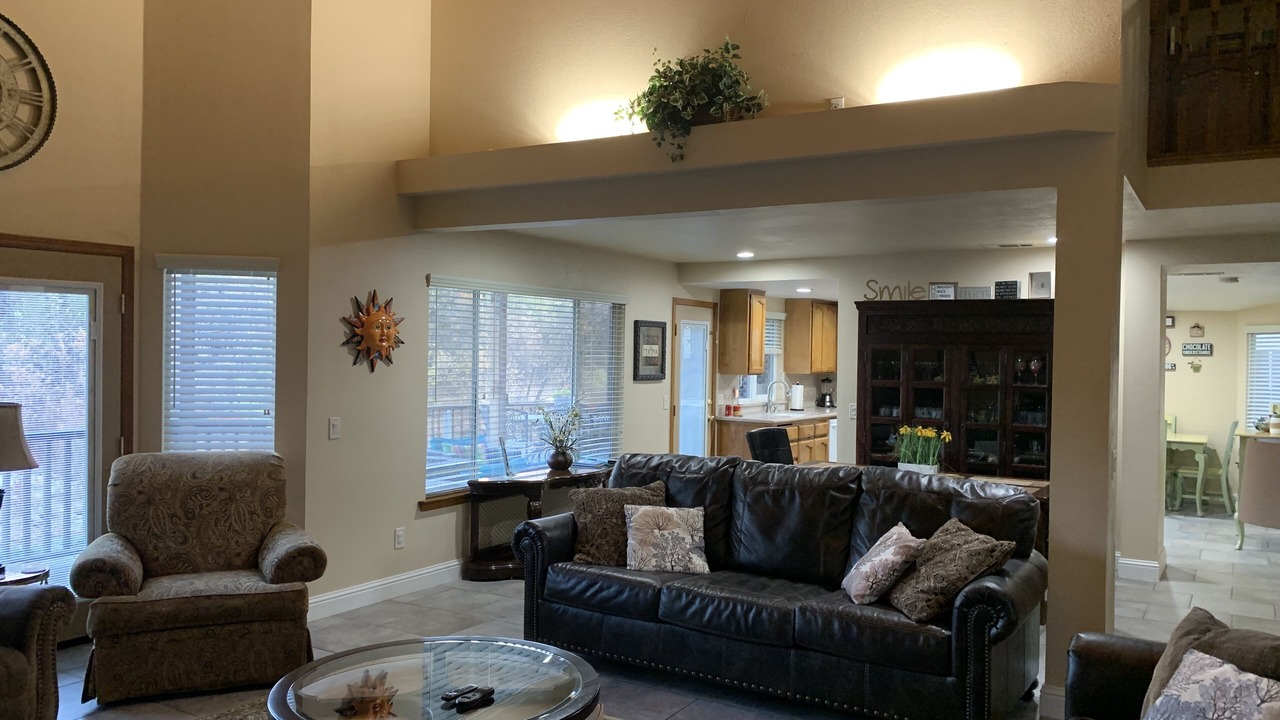 Photo of Livingroom in Three Rivers