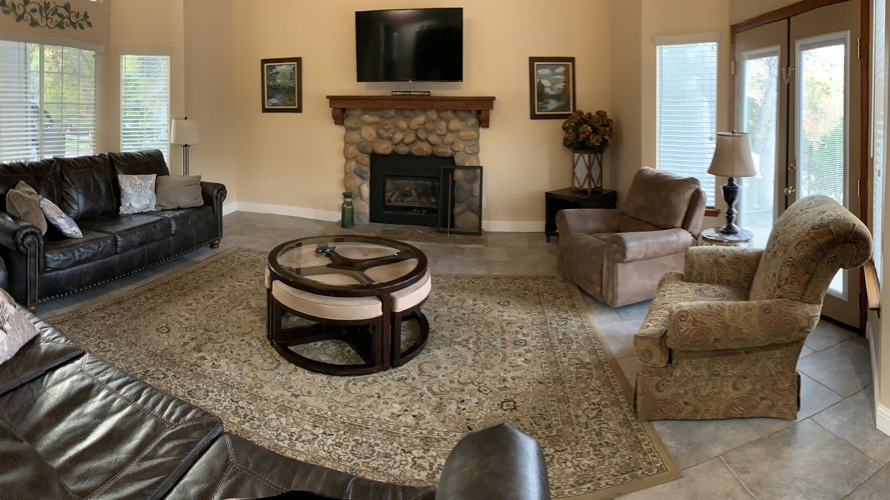 Photo of Livingroom in Three Rivers