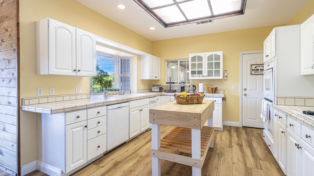 Photo of Kitchen in Oakhurst