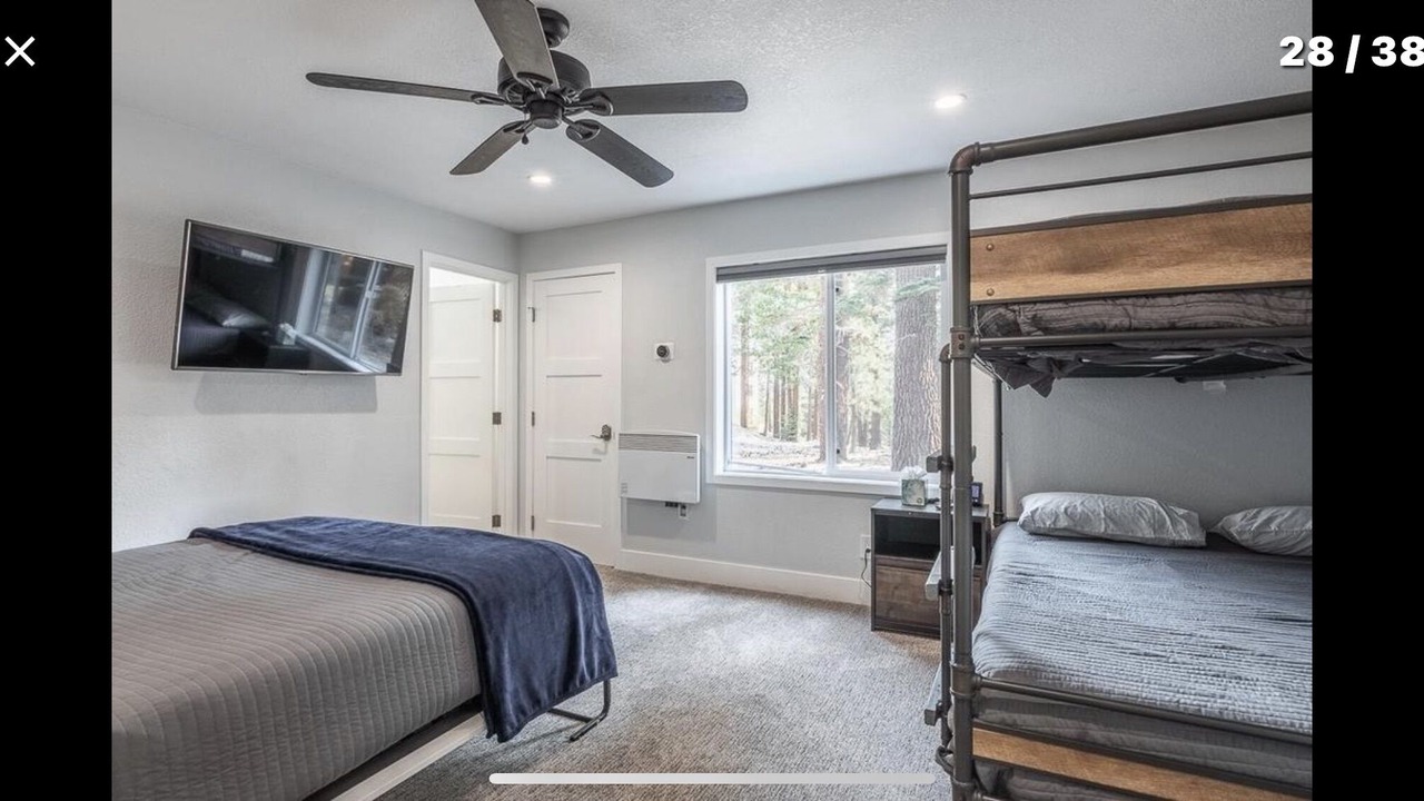 Photo of Bedroom in Mammoth Lakes