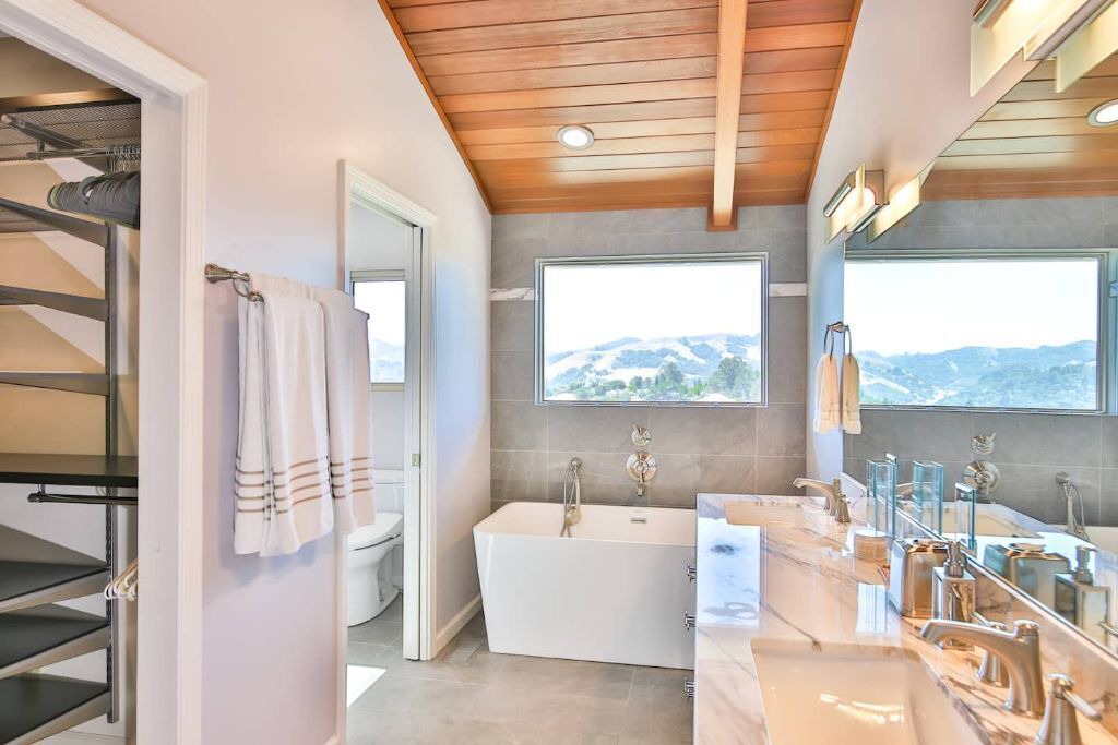 Photo of Bathroom in Northwood - Tara