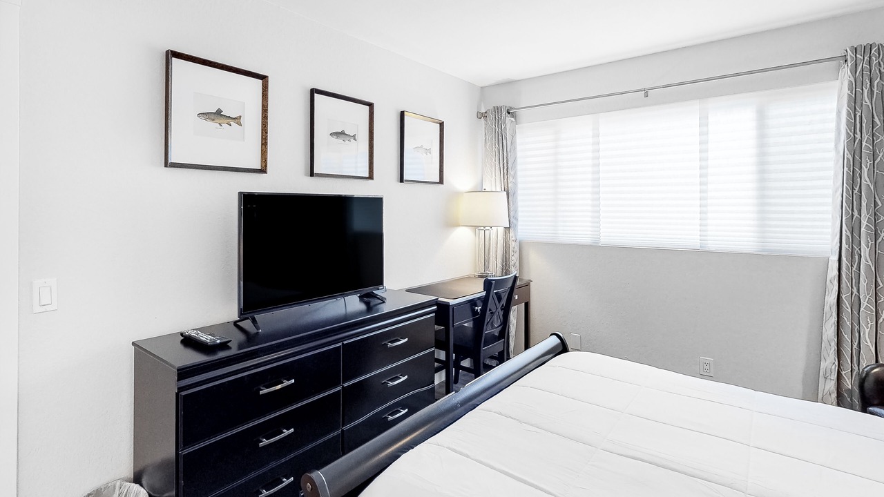 Photo of Bedroom in Mammoth Lakes