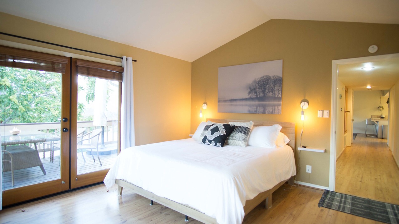 Photo of Bedroom in Kernville