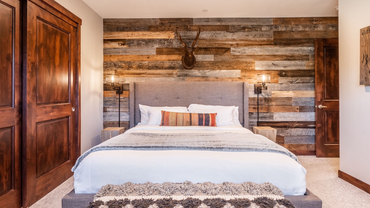 Photo of Bedroom in Mammoth Lakes