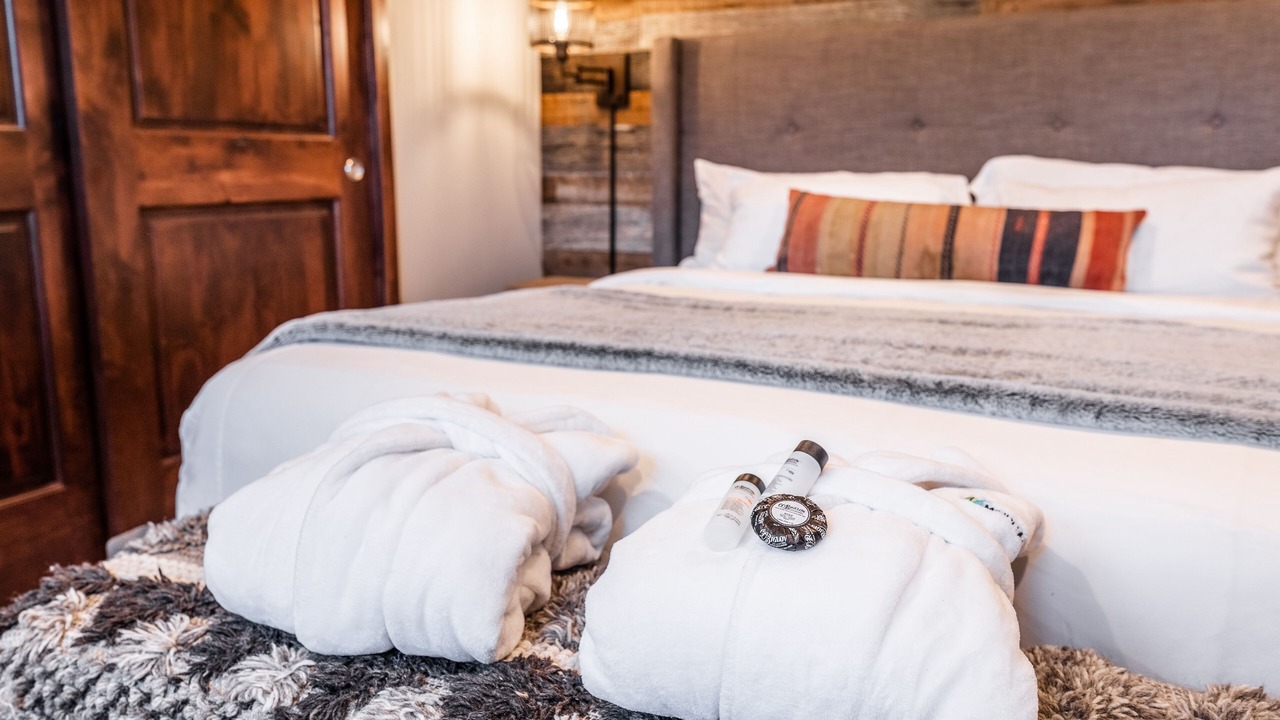 Photo of Bedroom in Mammoth Lakes