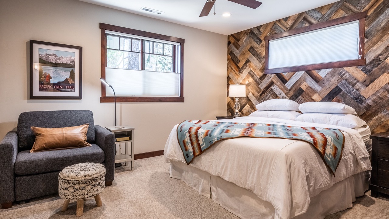 Photo of Bedroom in Mammoth Lakes