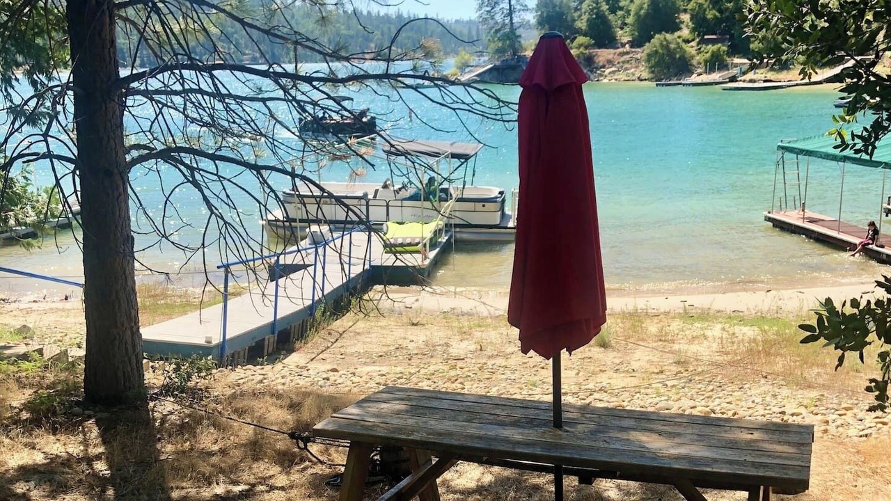 Photo of Outdoor in Bass Lake