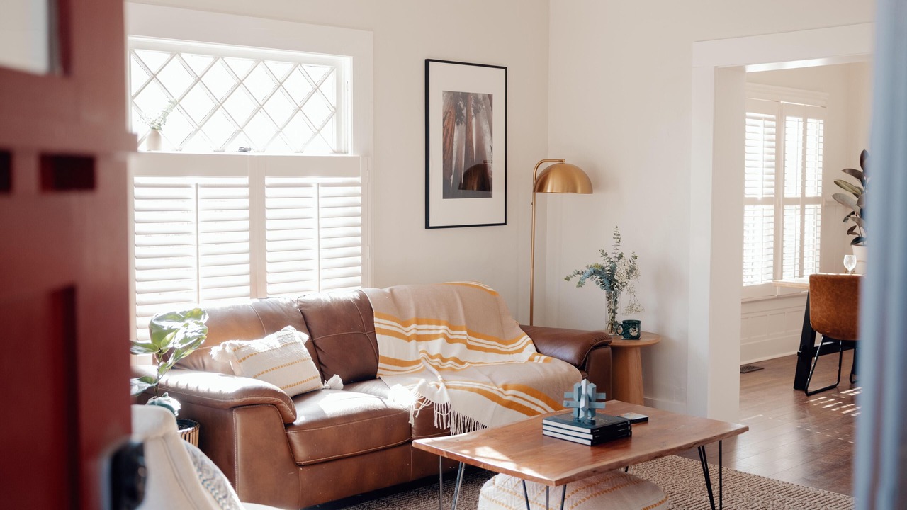 Photo of Livingroom in Exeter