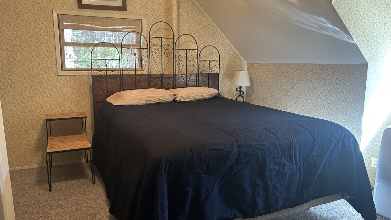 Photo of Bedroom in Posey