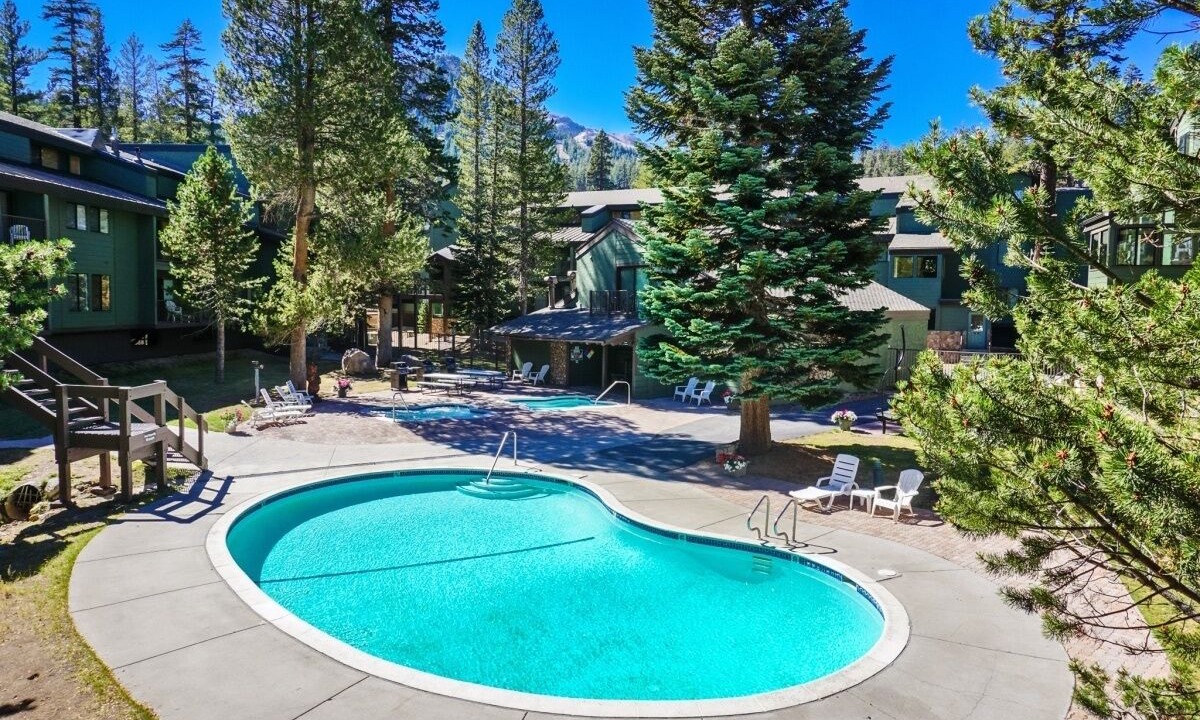 Photo of Outdoor in Mammoth Lakes