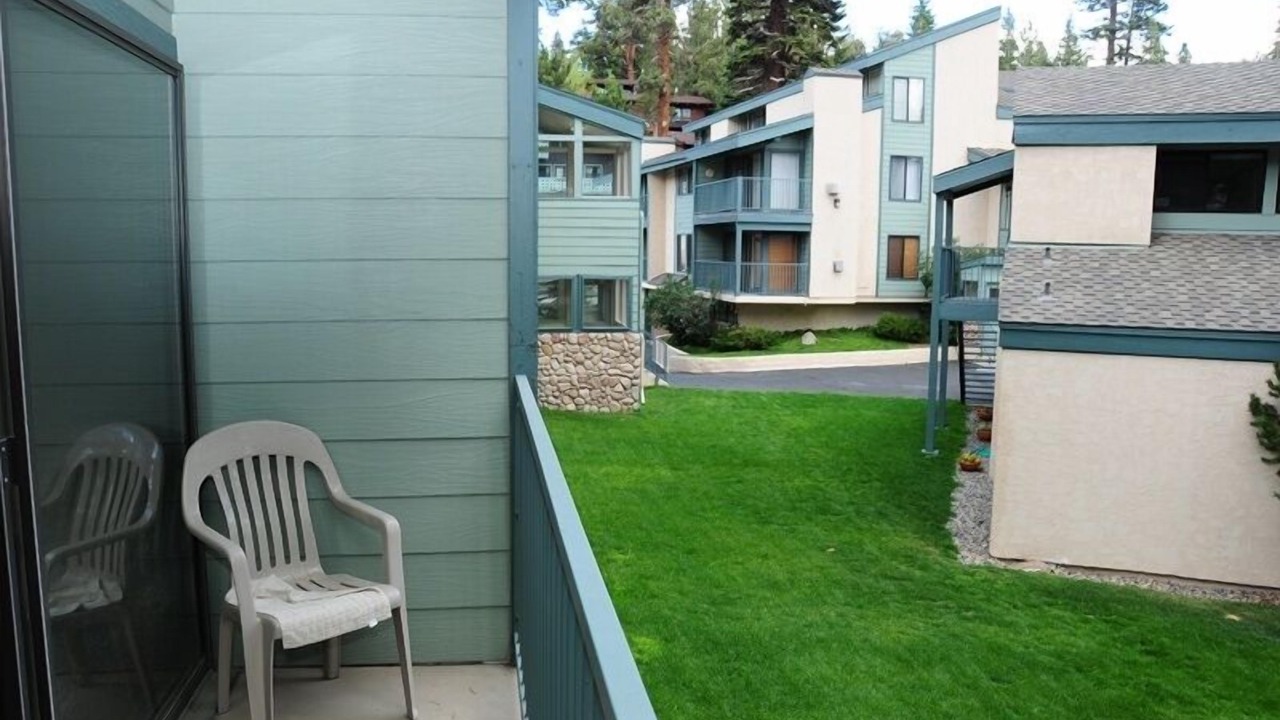 Photo of Patio Balcony in Mammoth Lakes
