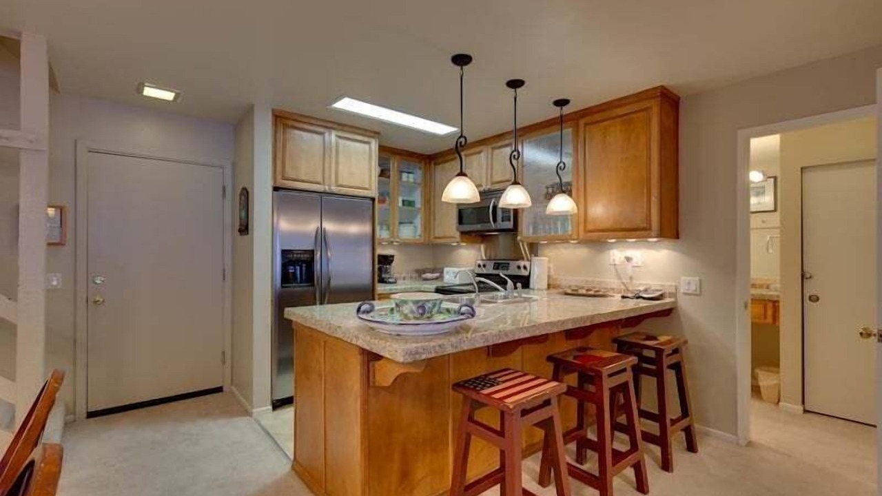Photo of Kitchen in Mammoth Lakes