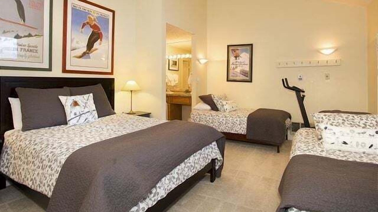 Photo of Bedroom in Mammoth Lakes